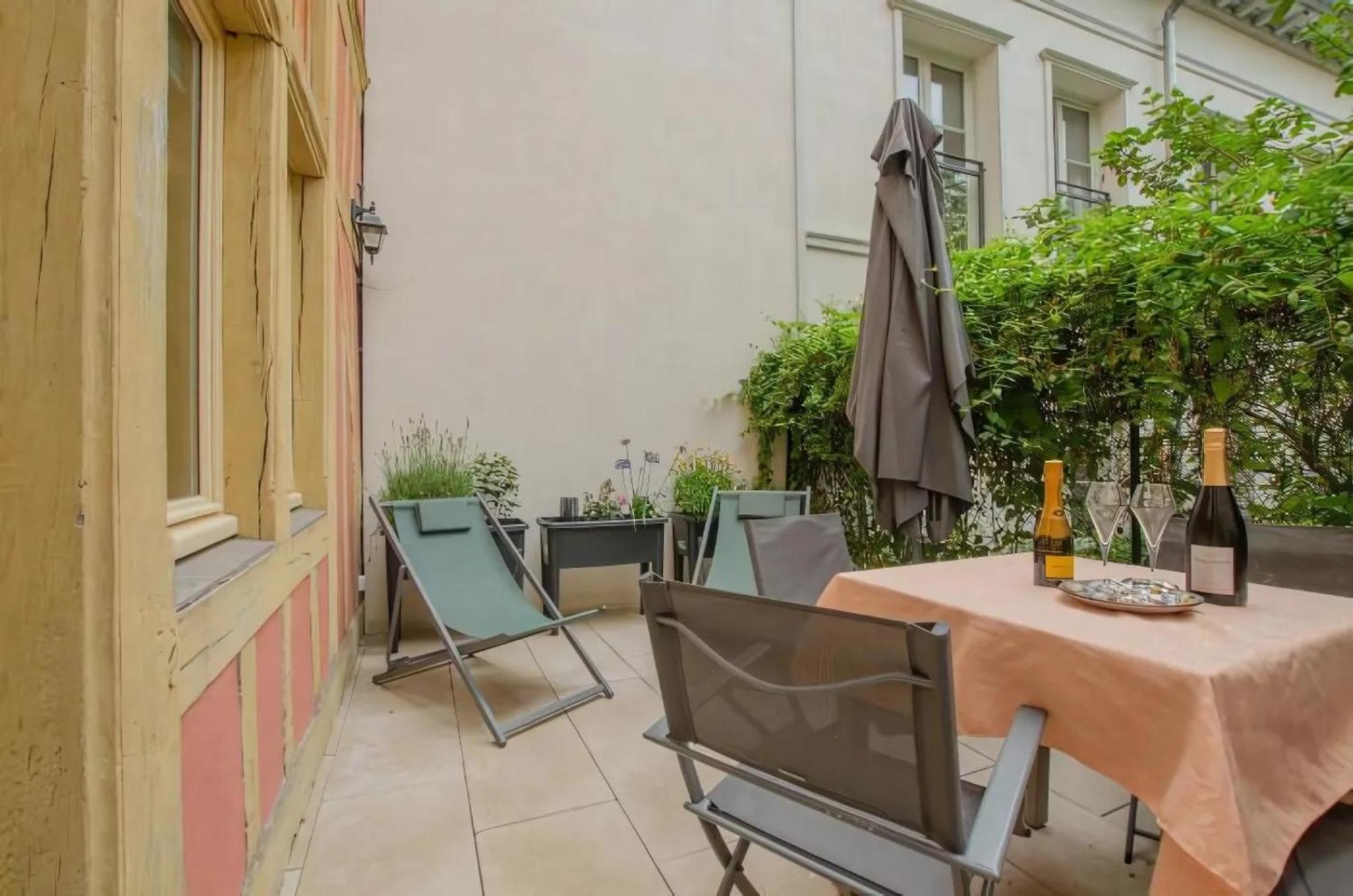 Superbe Appartement Au Coeur De Troyes Exterior photo