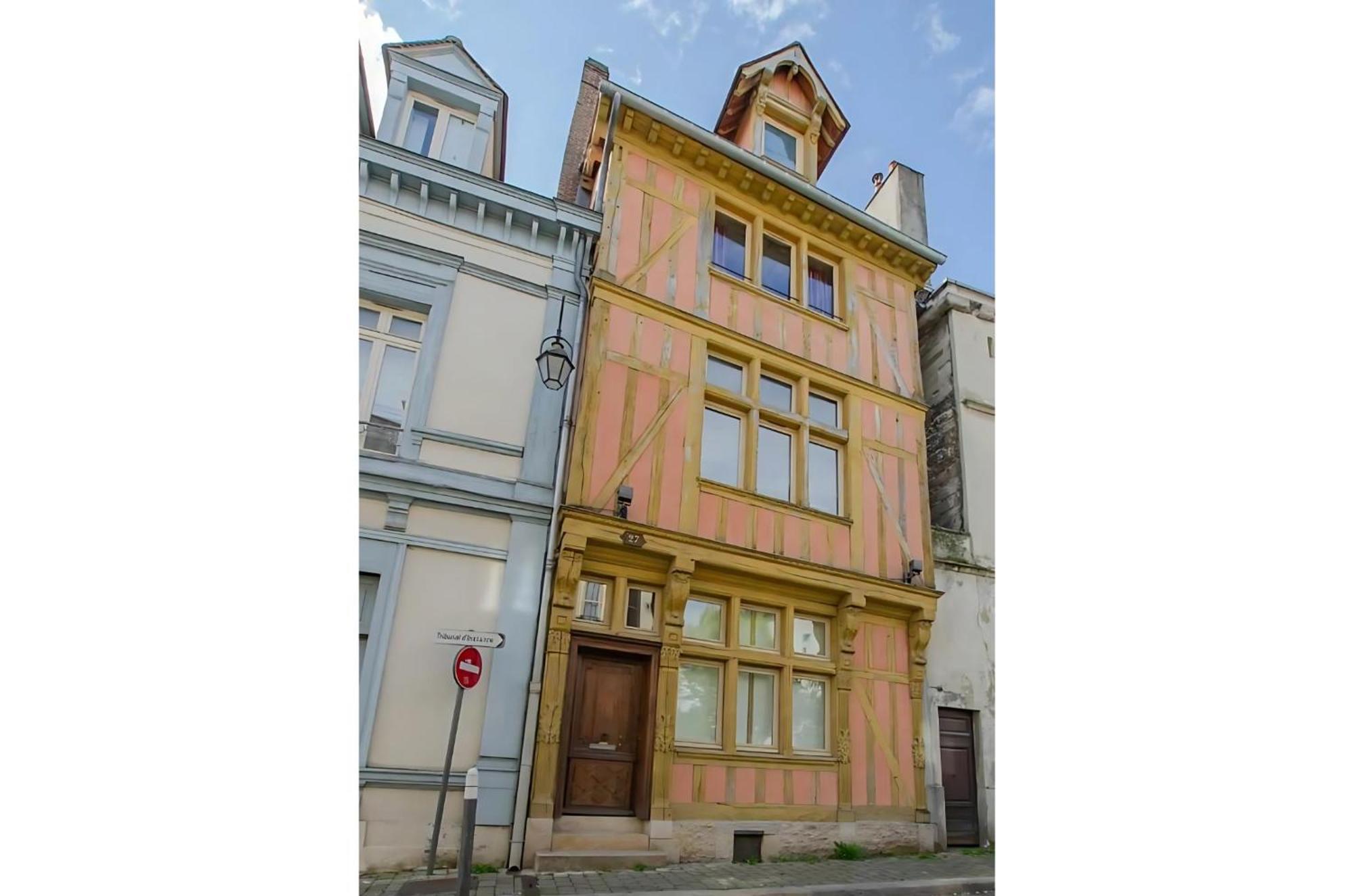 Superbe Appartement Au Coeur De Troyes Exterior photo