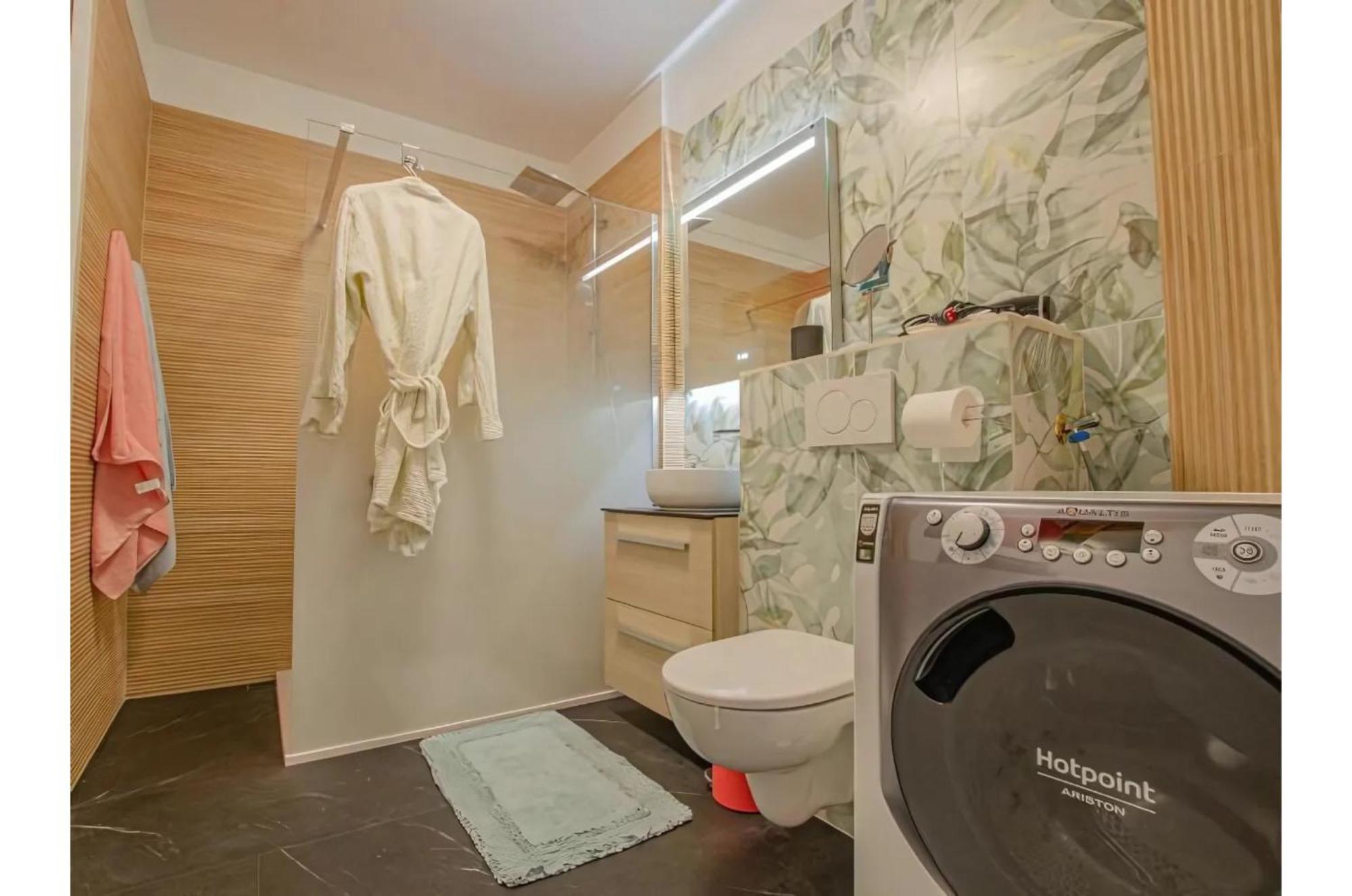 Superbe Appartement Au Coeur De Troyes Exterior photo